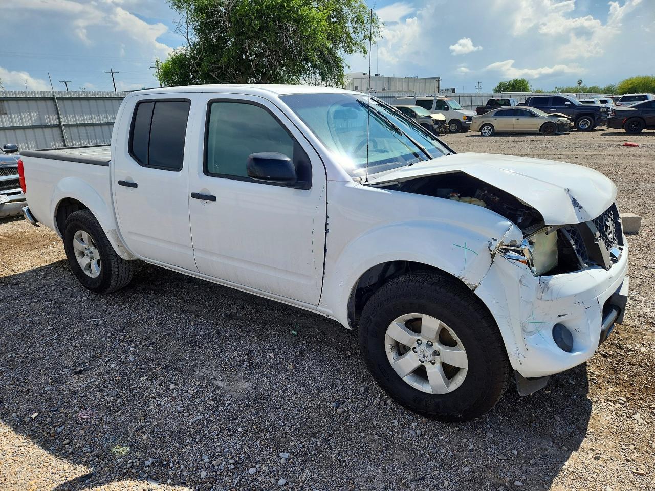 Nissan Frontier S