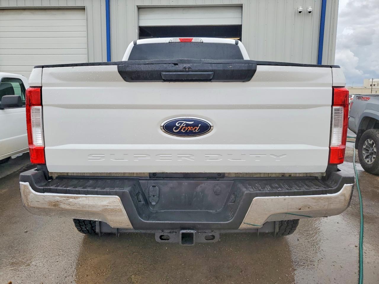 Ford F-250 Super Duty
