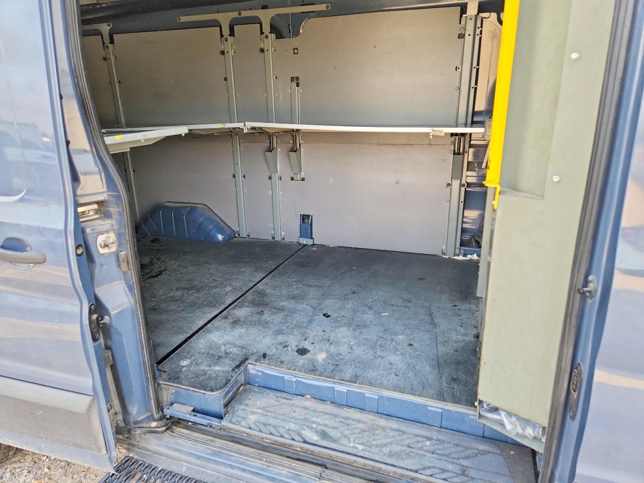 Ford Transit T-250