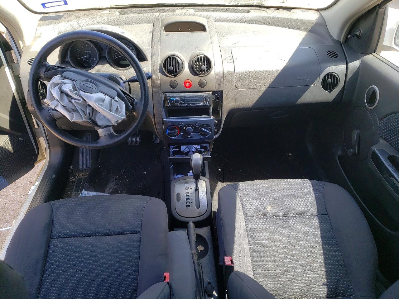 Chevrolet Aveo Base