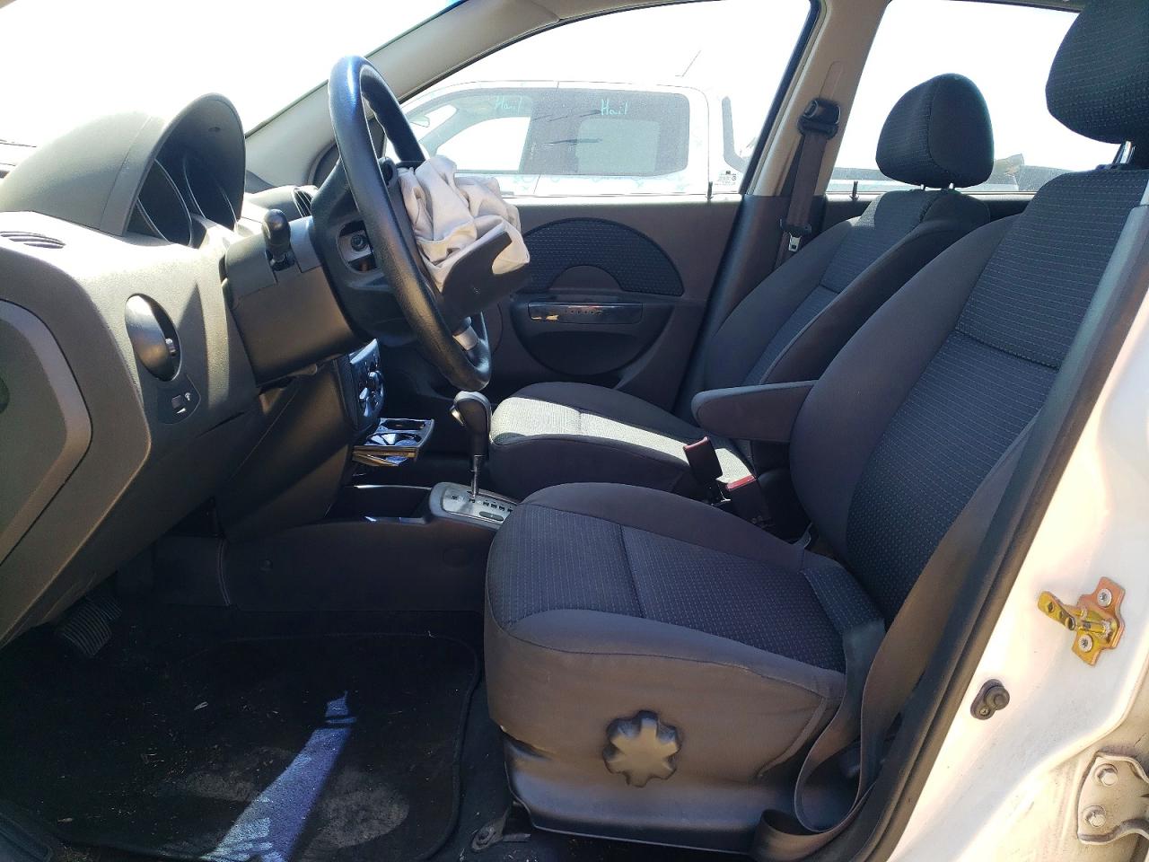 Chevrolet Aveo Base