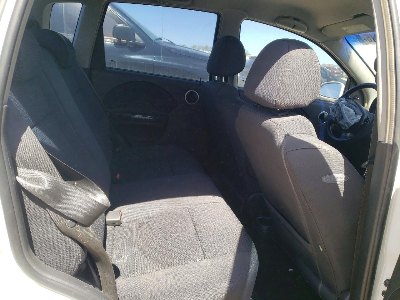 Chevrolet Aveo Base