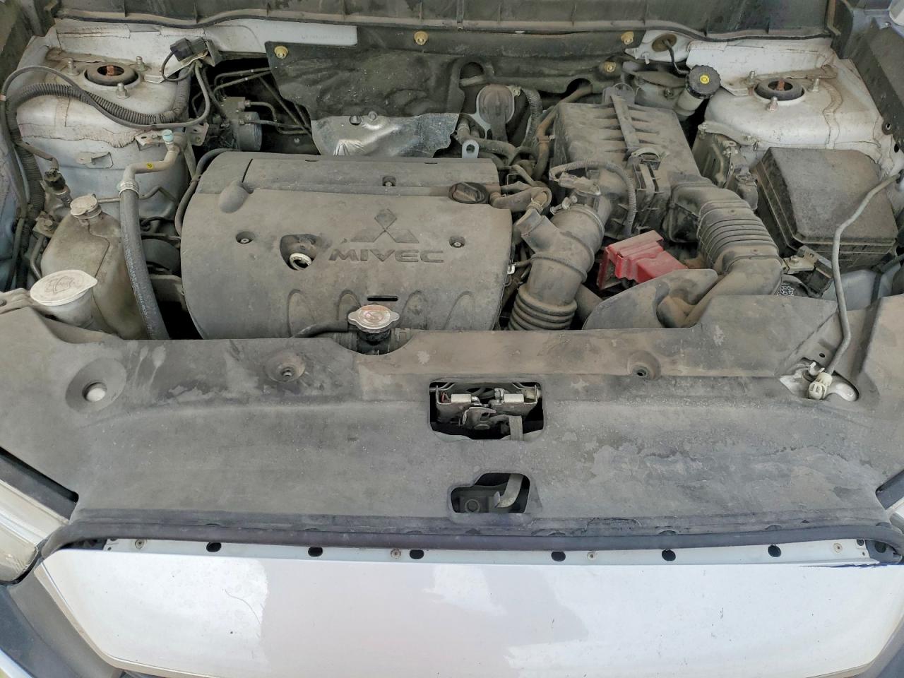 Mitsubishi Outlander Es