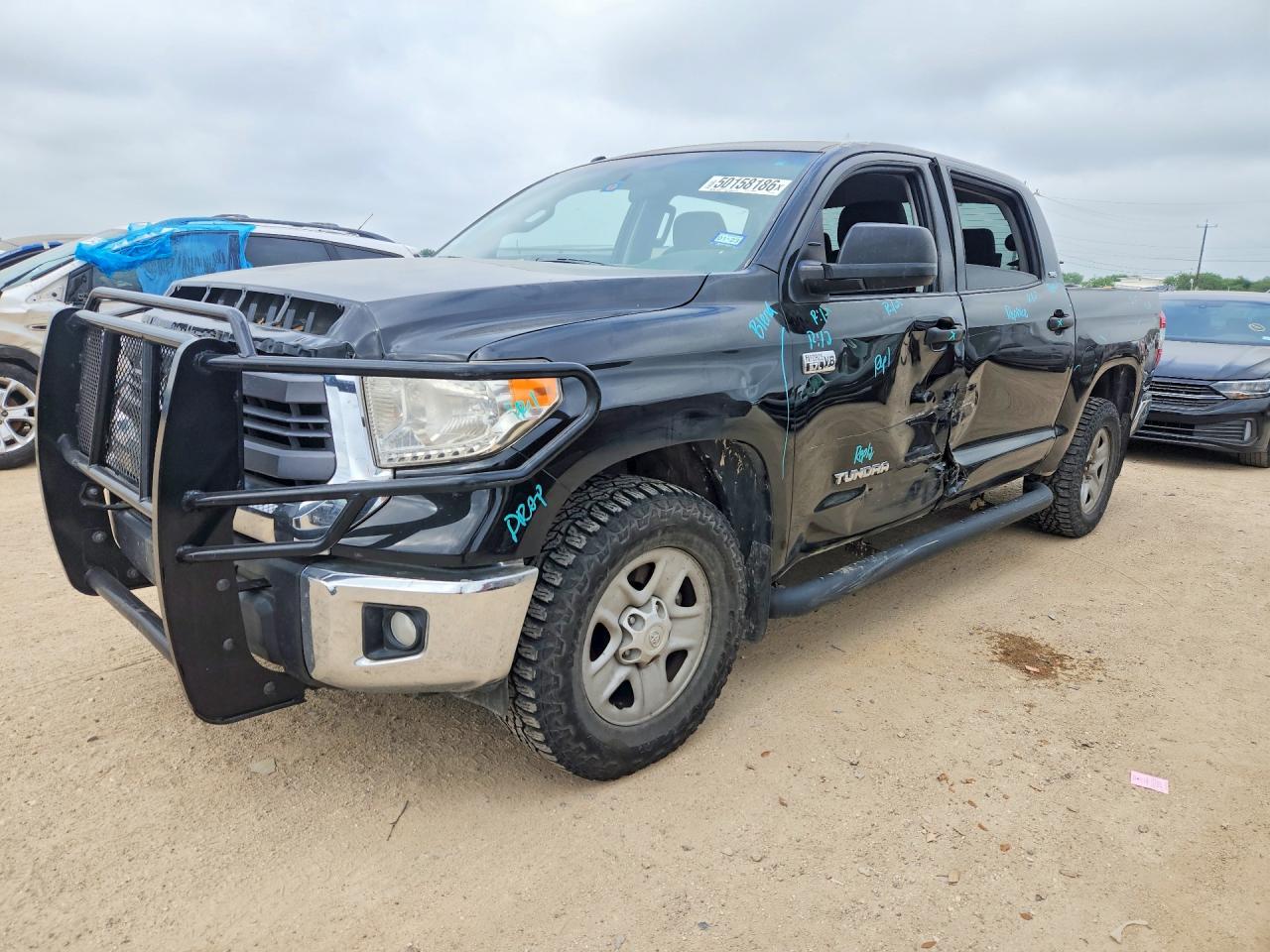 Salvage Toyota Tundra Image