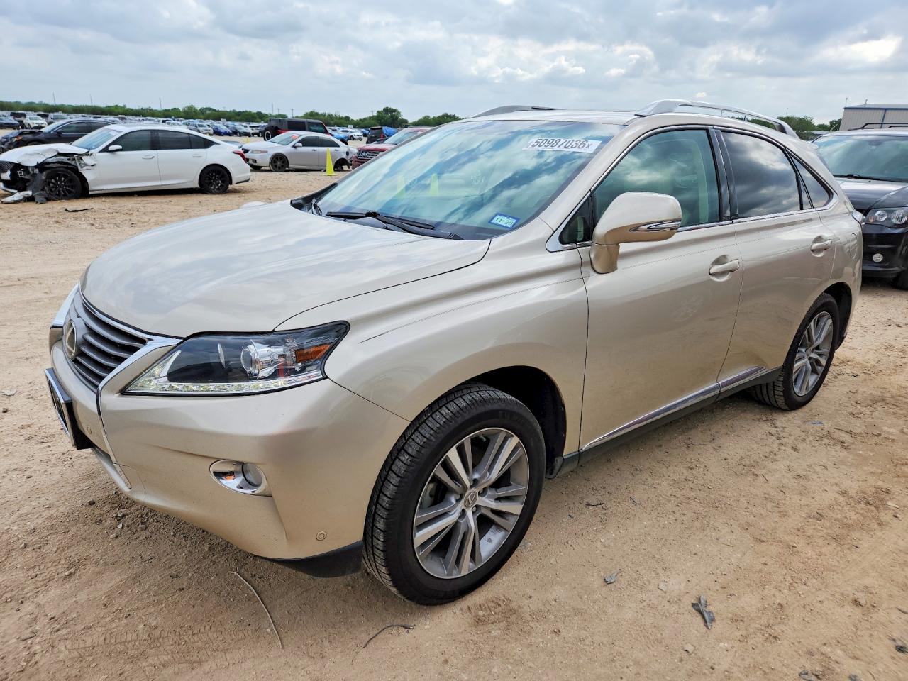Salvage Lexus RX Image