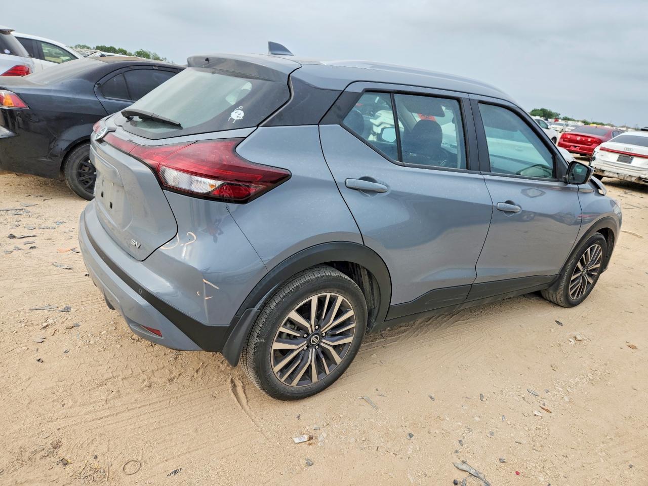 Nissan Kicks Sv