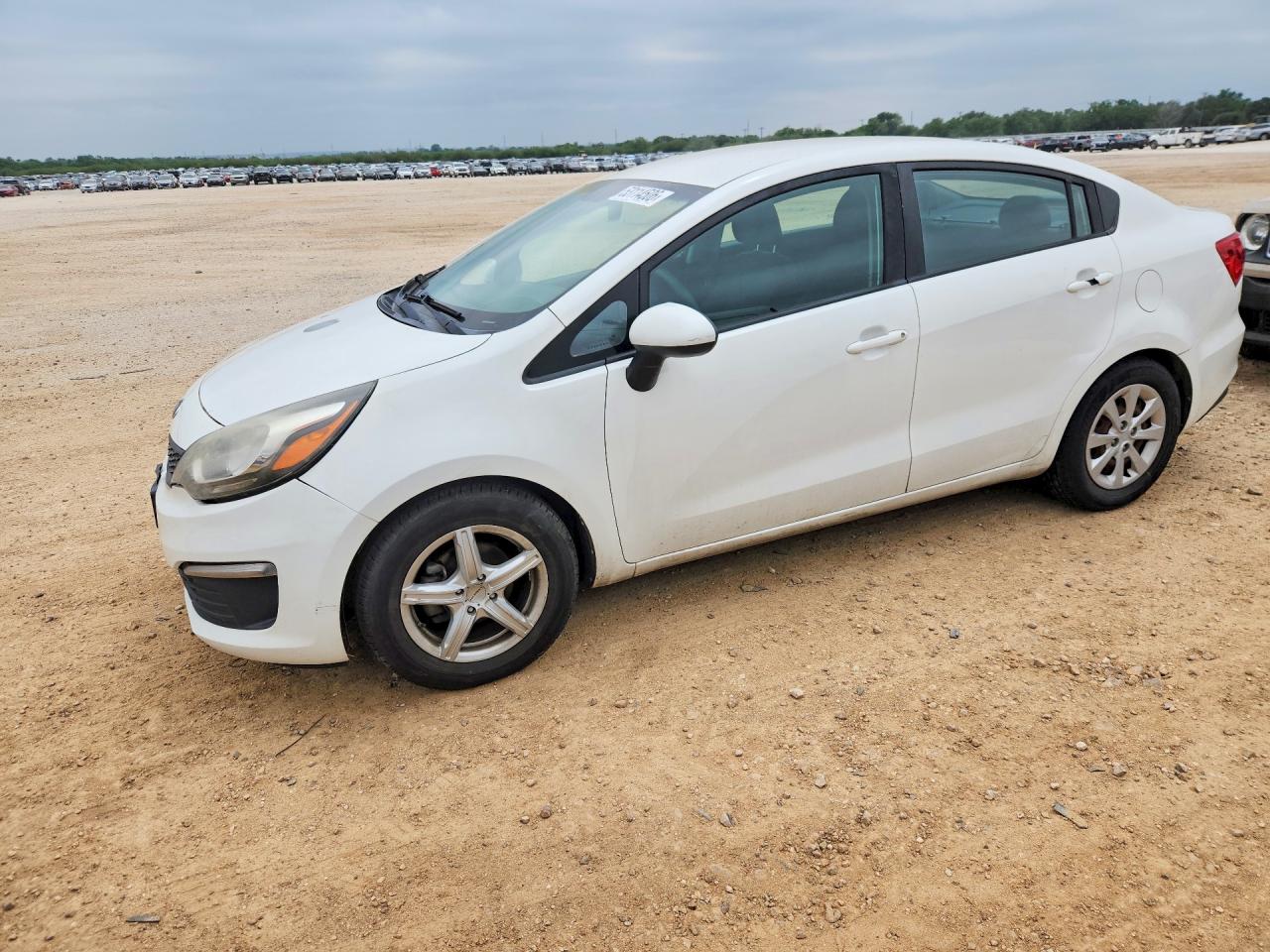 Salvage Kia Rio Image