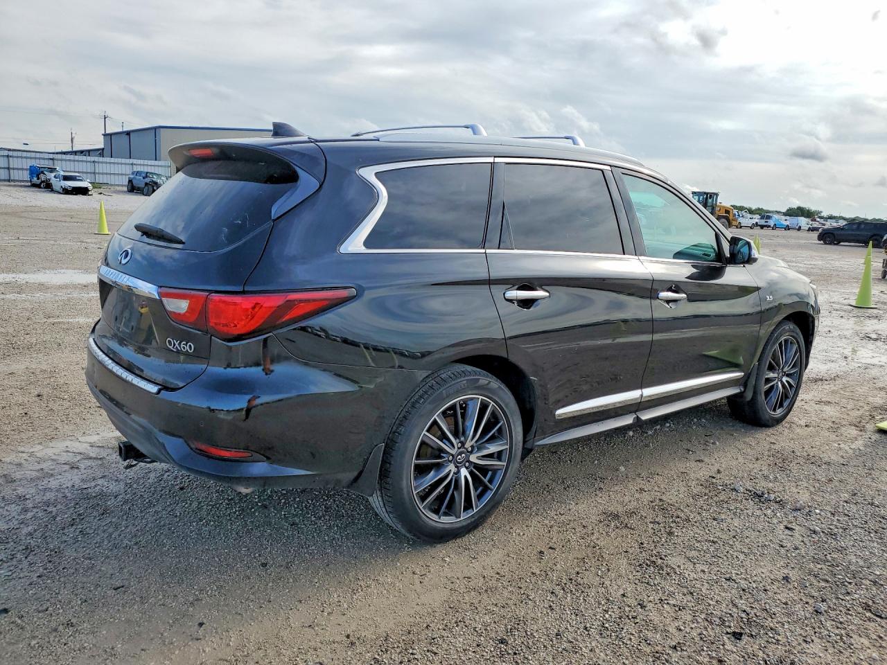 INFINITI Qx Base