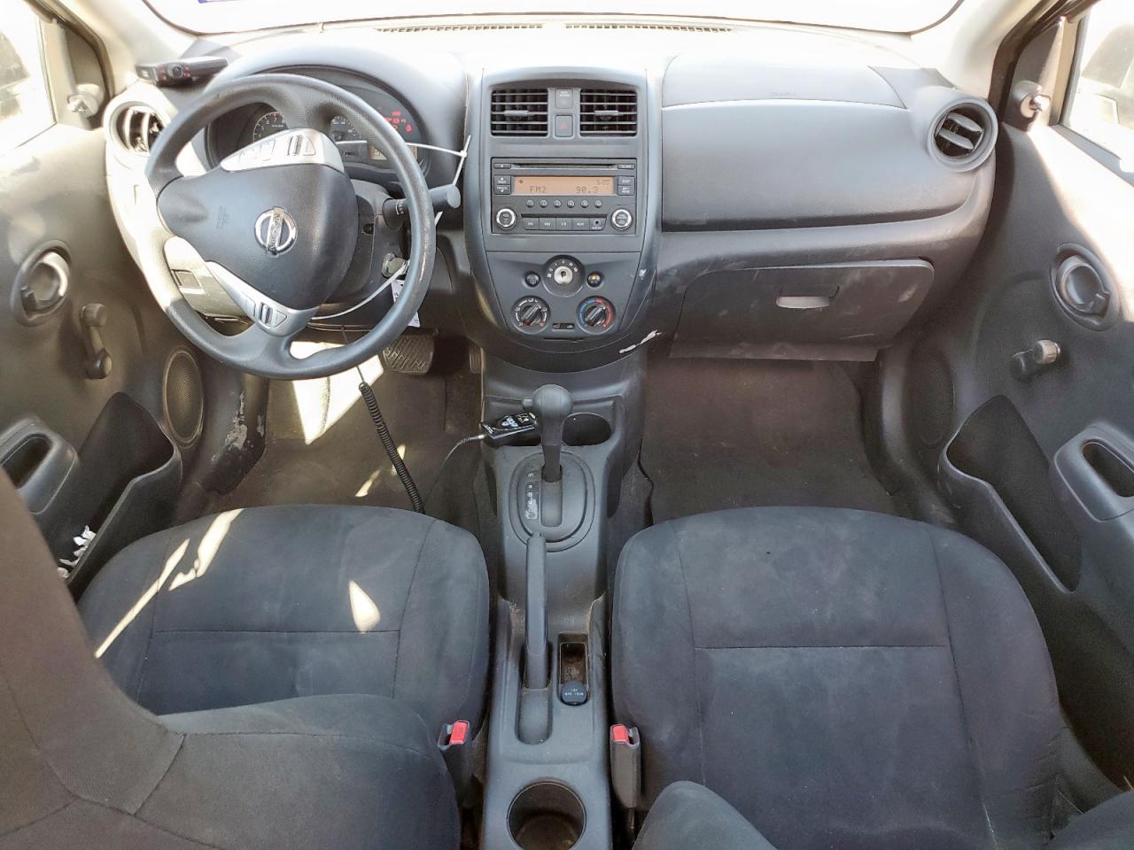Nissan Versa S