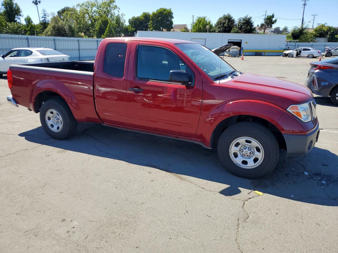 Nissan Frontier King Cab Xe