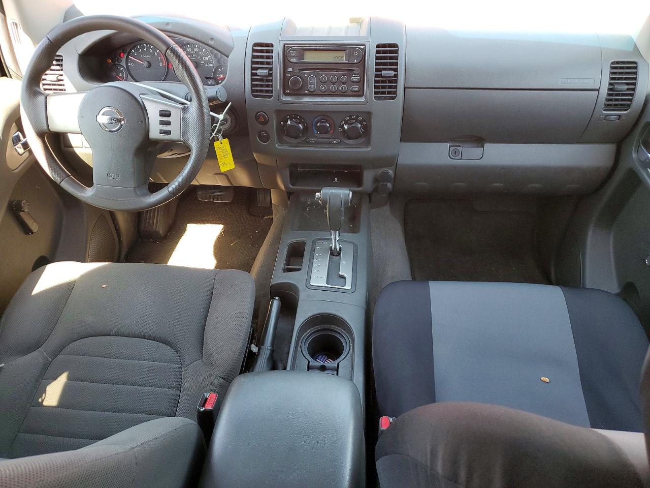 Nissan Frontier King Cab Xe