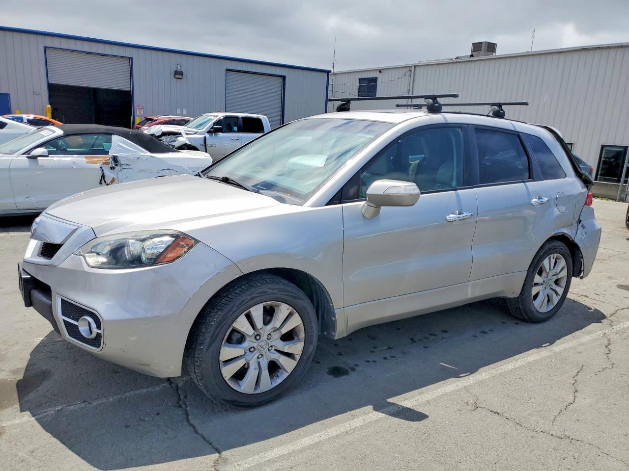 Salvage Acura RDX Image