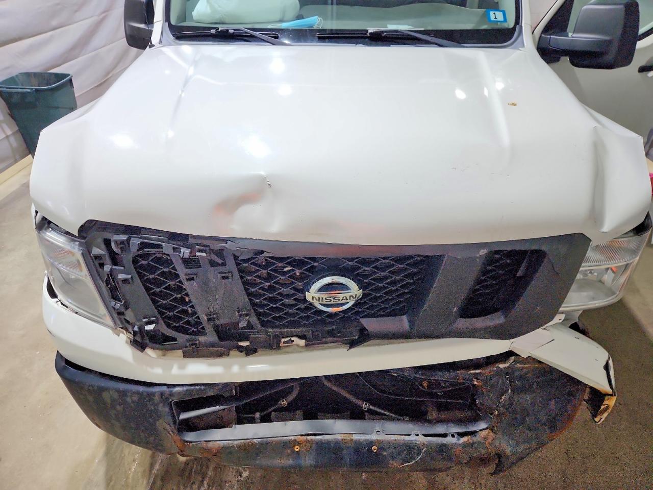 Nissan Nv 2500