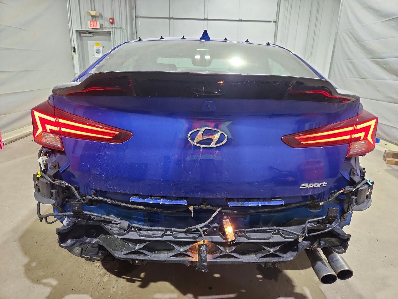 Hyundai ELANTRA Sport