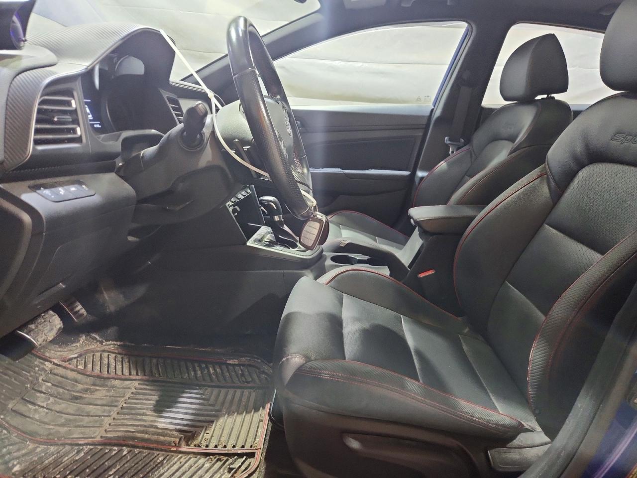 Hyundai ELANTRA Sport