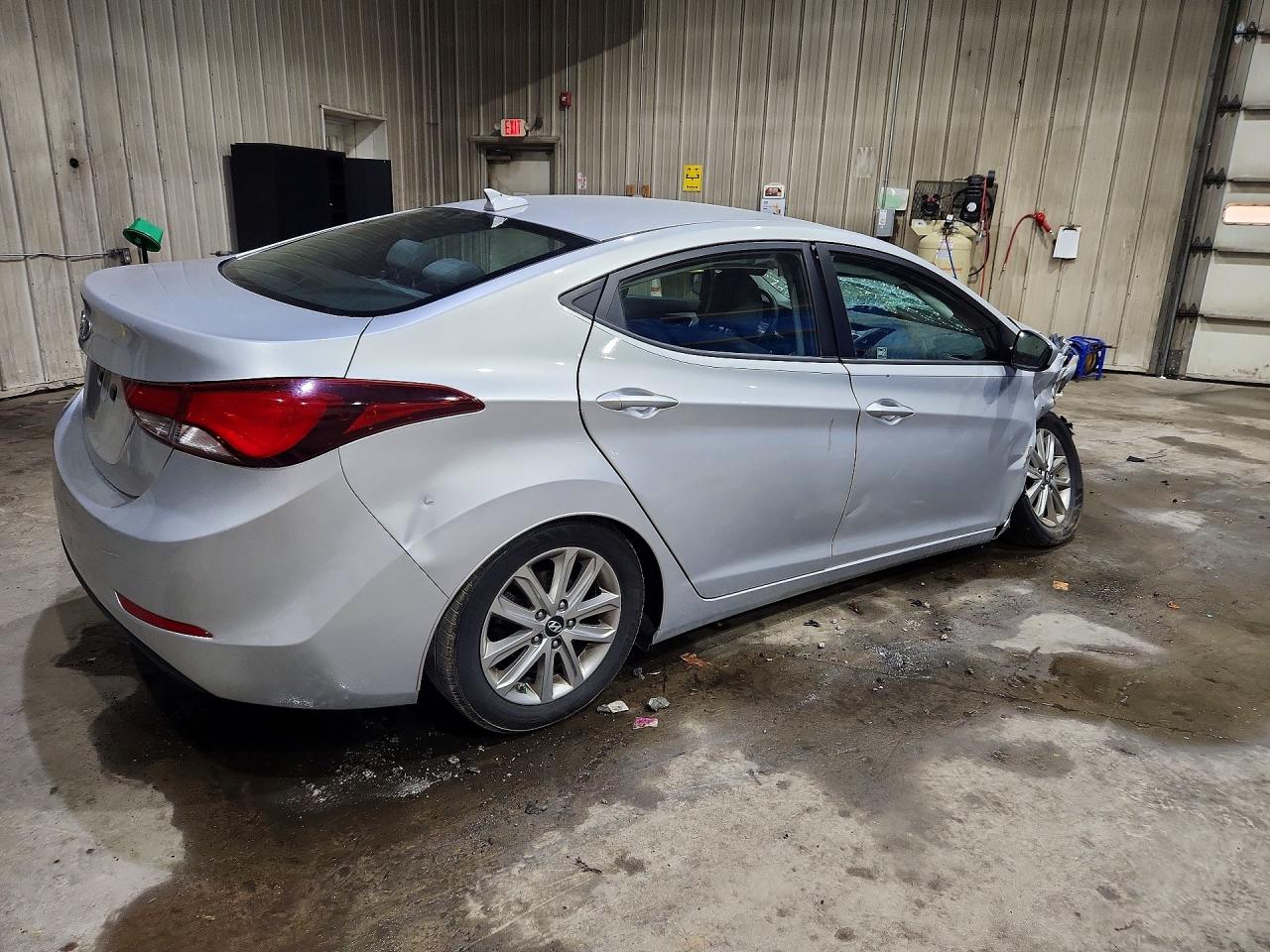 Hyundai ELANTRA Se