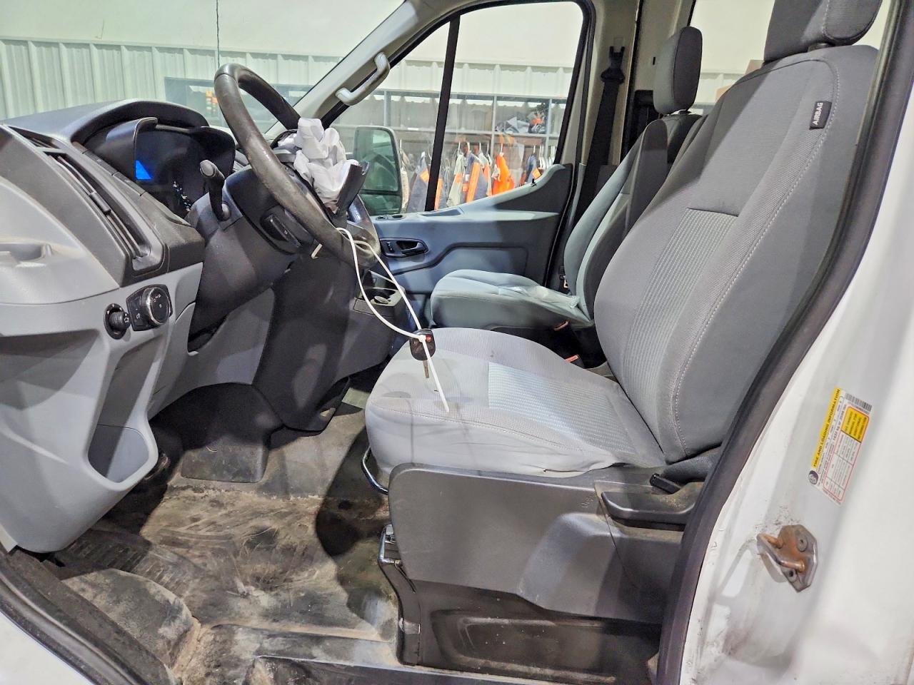 Ford Transit T-250