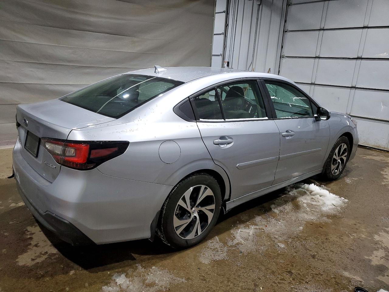 Subaru Legacy Premium