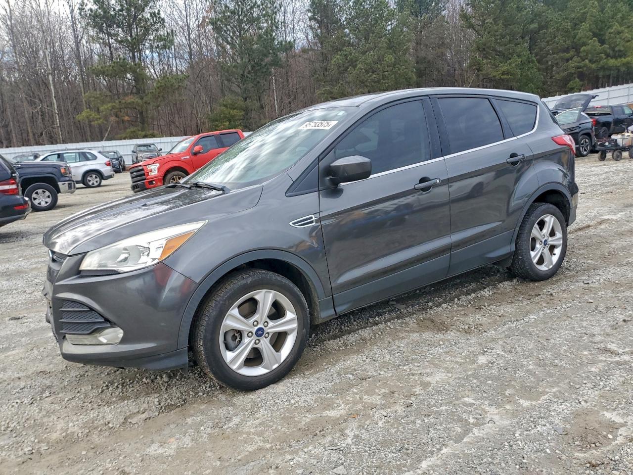 Salvage Ford Escape Image
