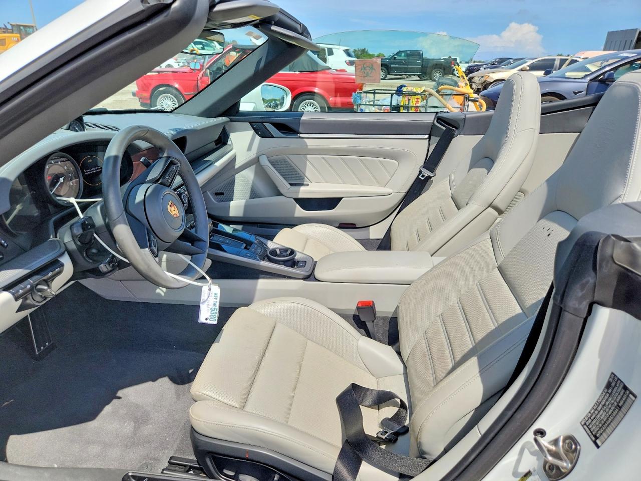 Porsche 911 Carrera