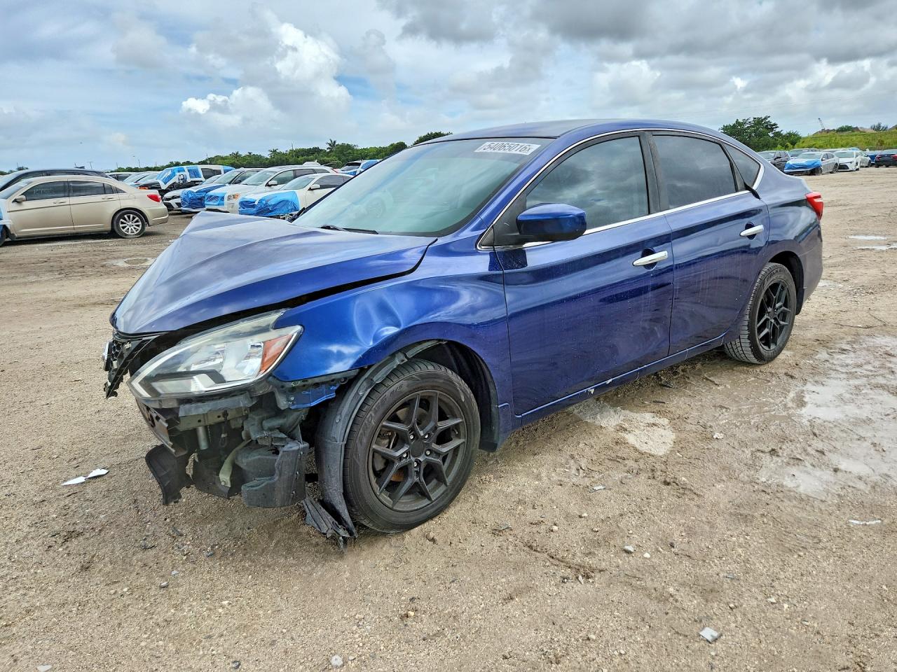 Salvage Nissan Sentra Image