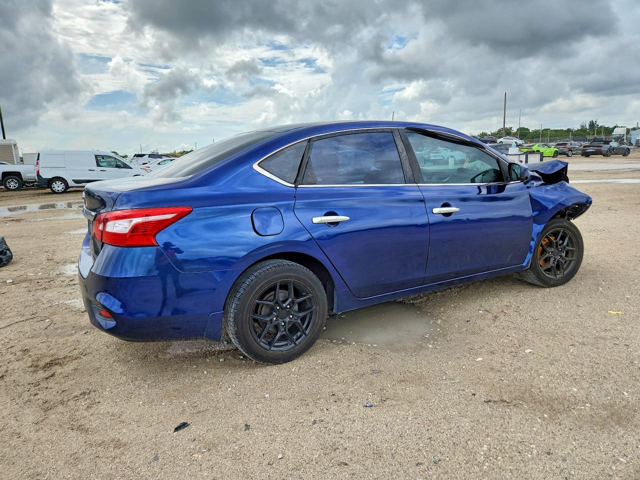 Nissan Sentra S