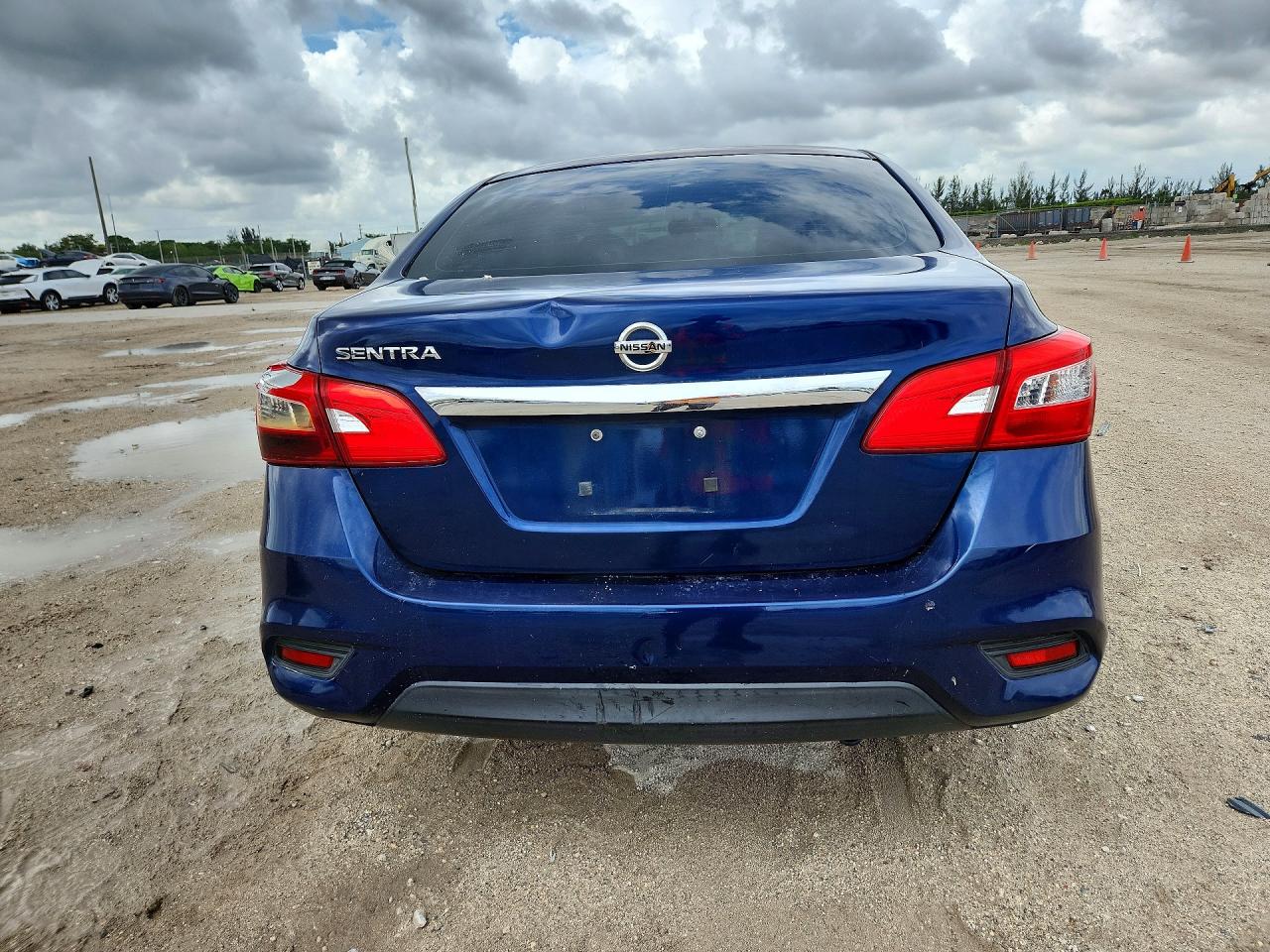 Nissan Sentra S