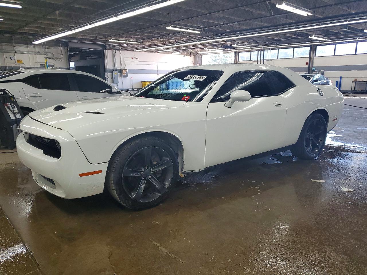 Salvage Dodge Challenger Image