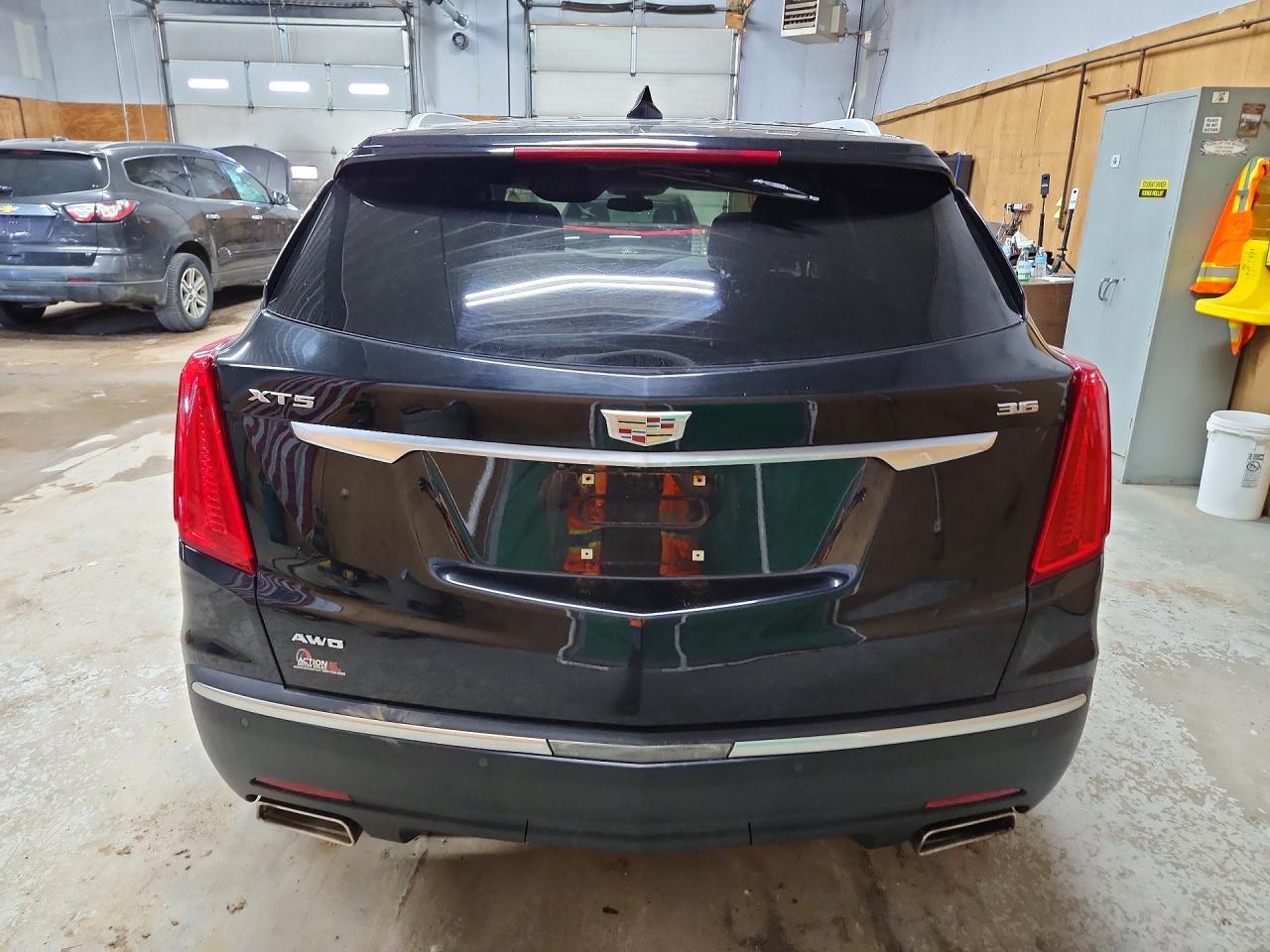 Cadillac XT5 Luxury