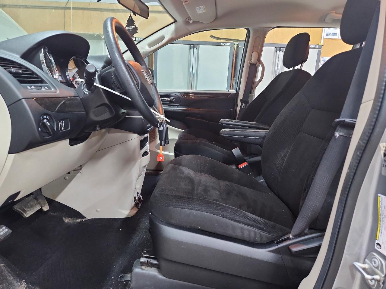 Dodge Caravan Se