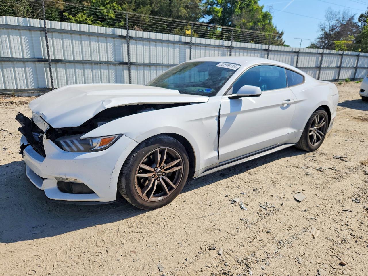Salvage Ford Mustang Image