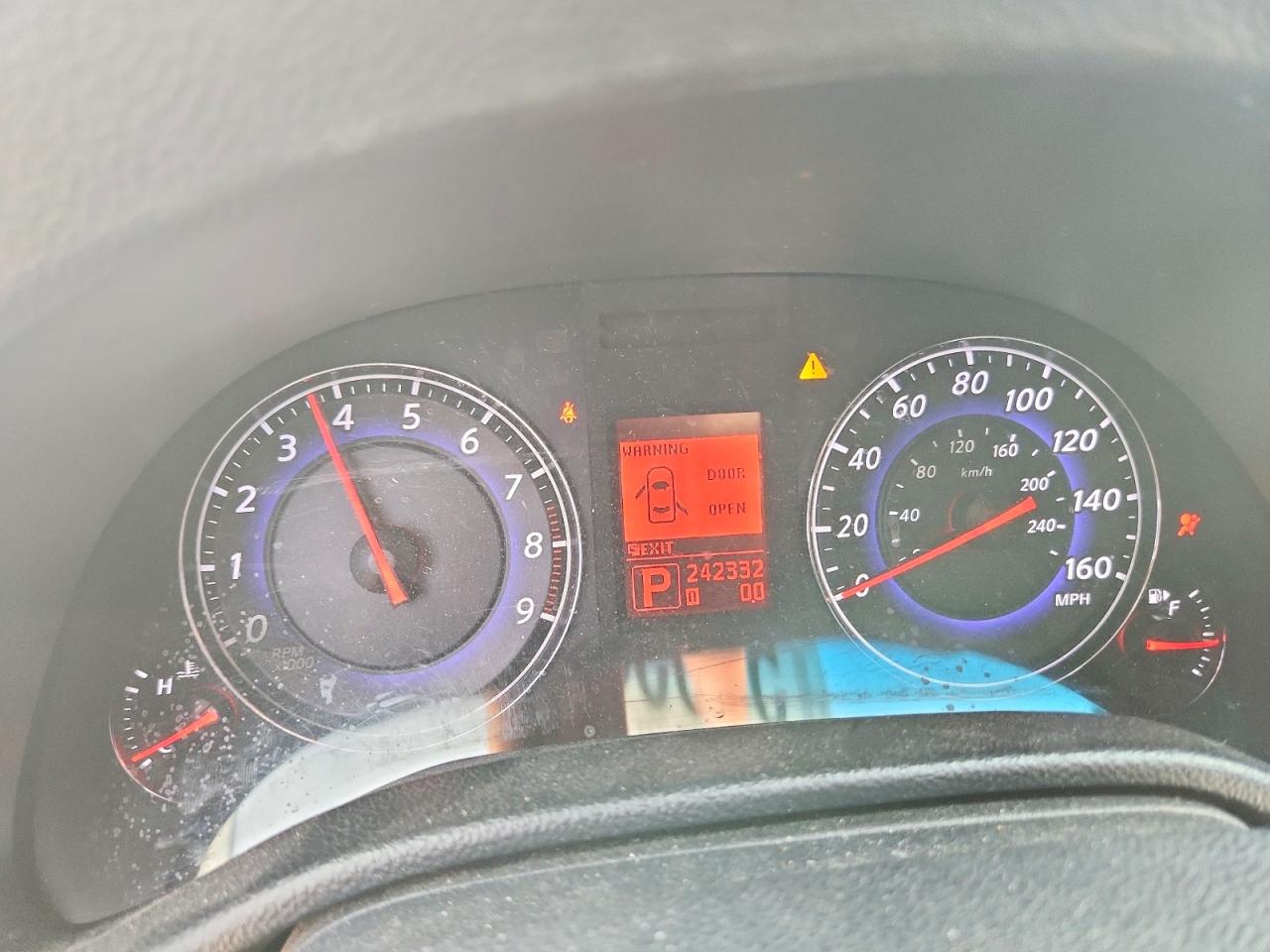 INFINITI G37 Base