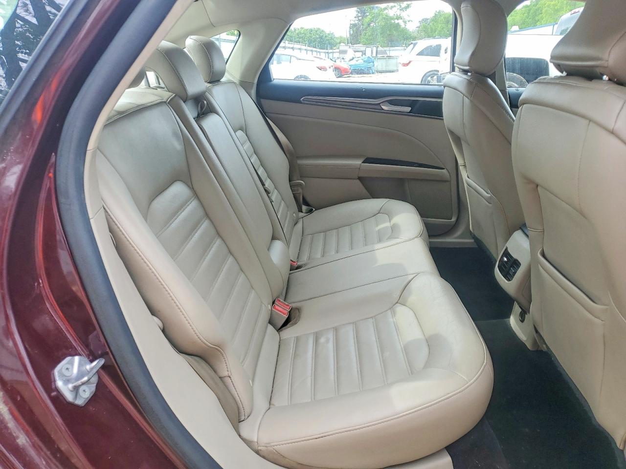 Ford Fusion Se