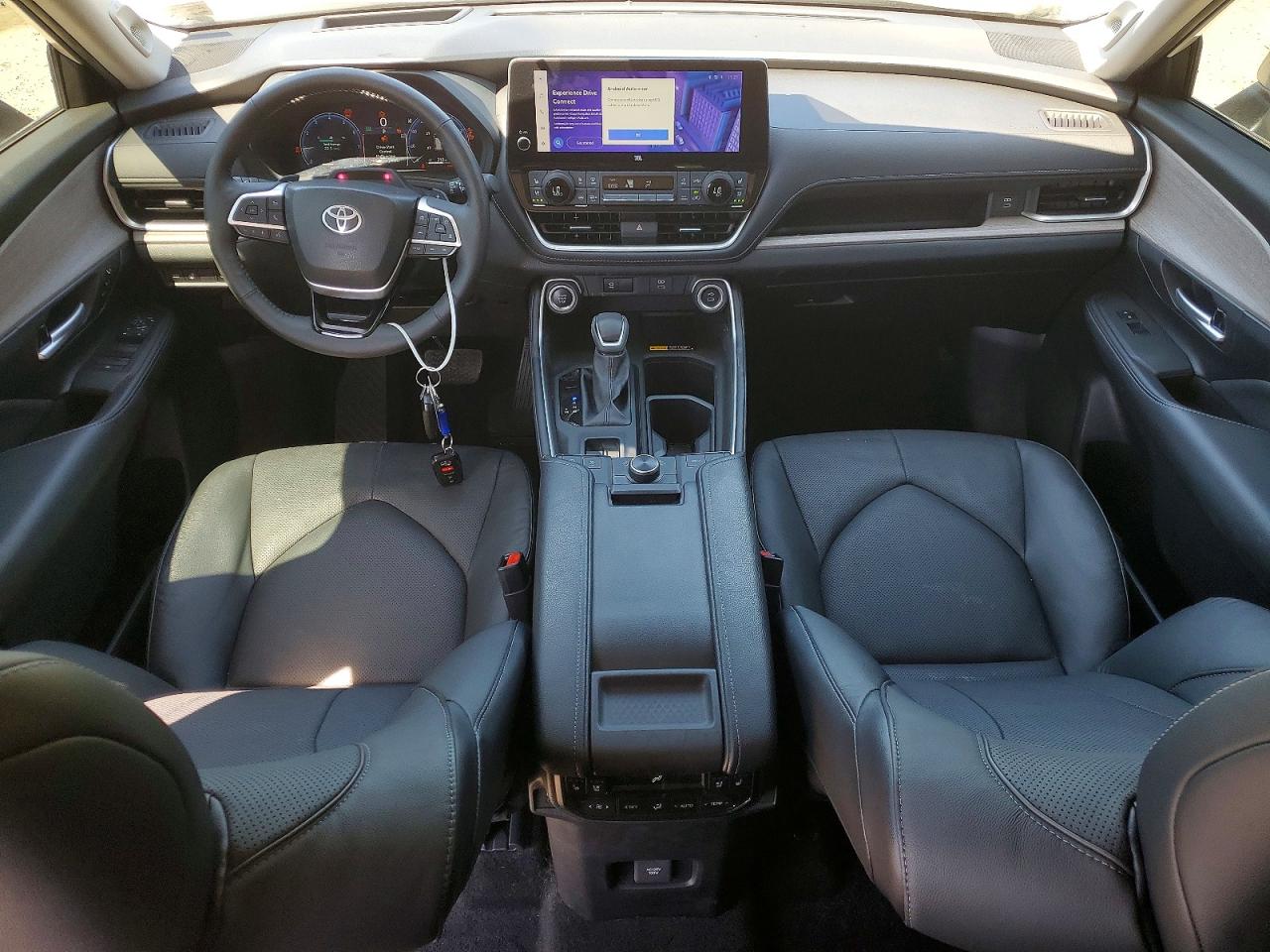 Toyota Grand High Platinum