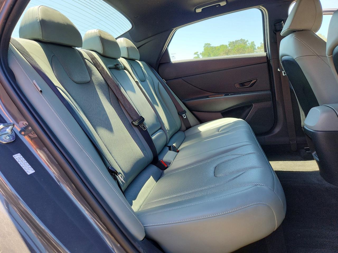 Hyundai ELANTRA Limited