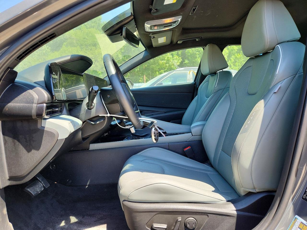 Hyundai ELANTRA Limited