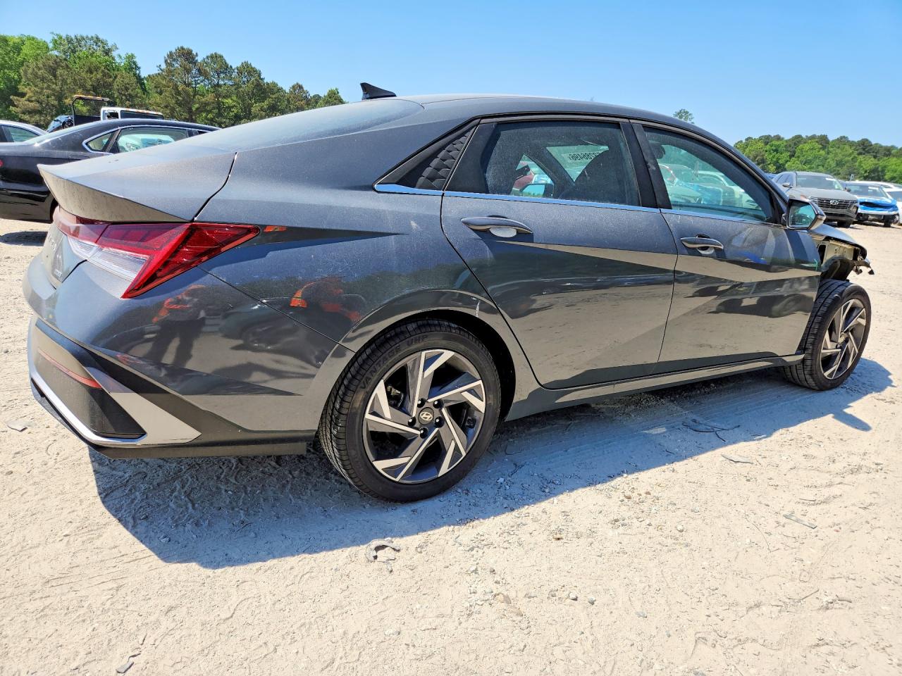 Hyundai ELANTRA Limited