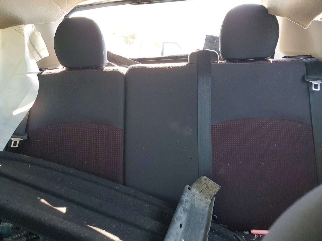 Mitsubishi Mirage Le