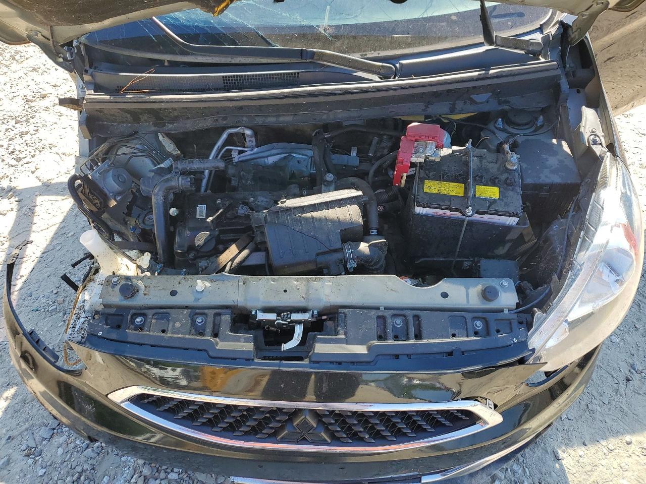 Mitsubishi Mirage Le