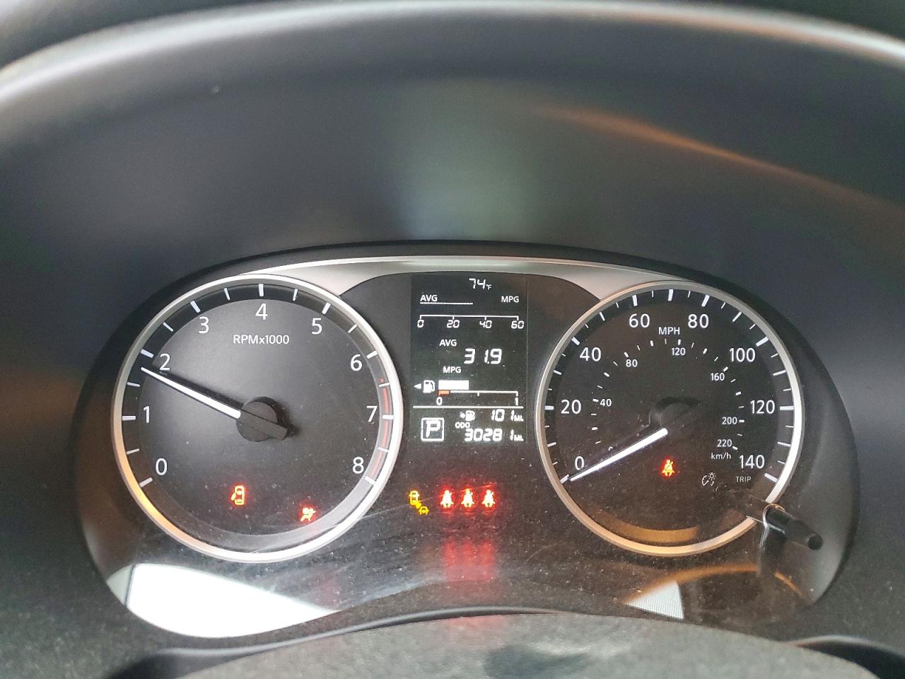Nissan Kicks Play S