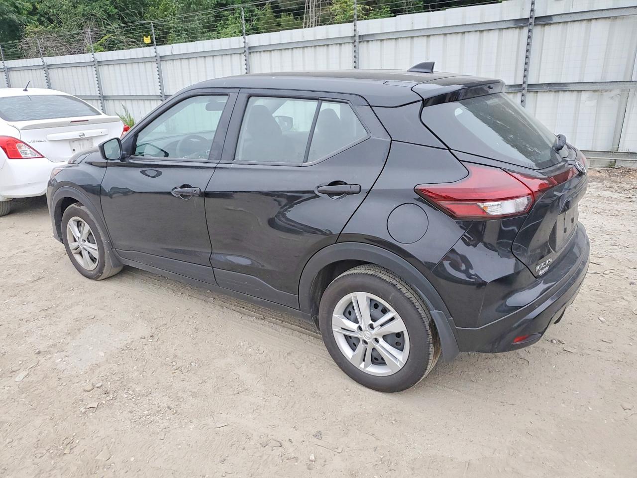 Nissan Kicks Play S