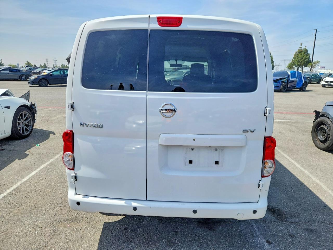 Nissan Nv