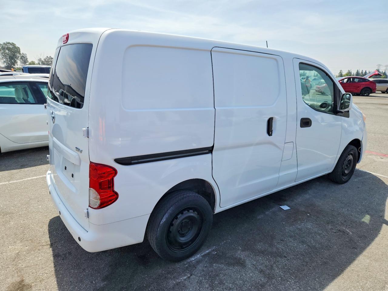 Nissan Nv