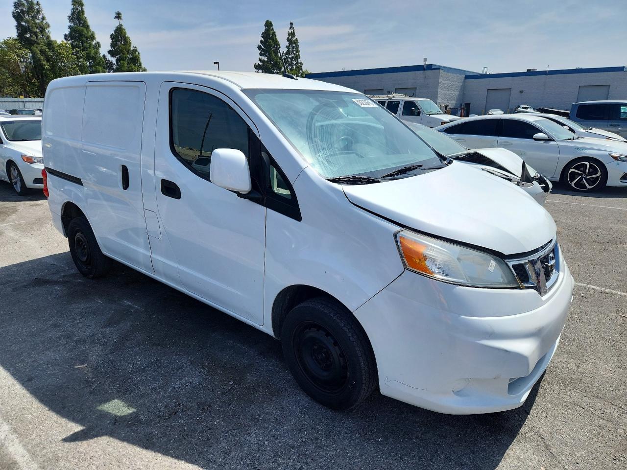 Nissan Nv