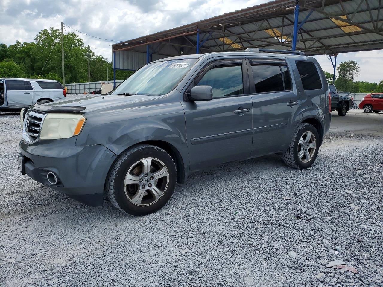 Salvage Honda Pilot Image