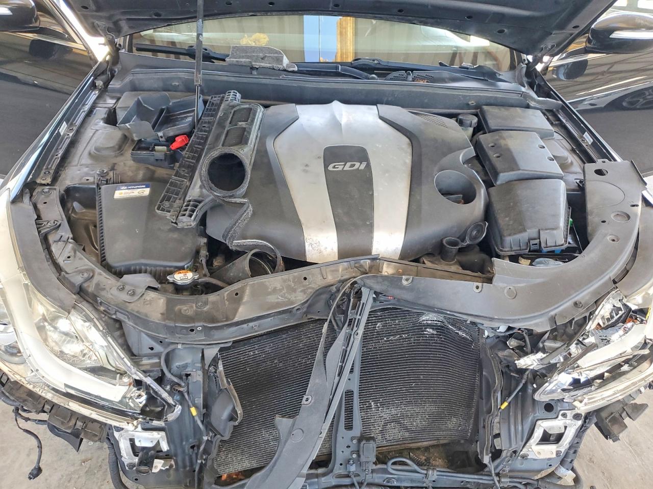 Hyundai Genesis 3.8l