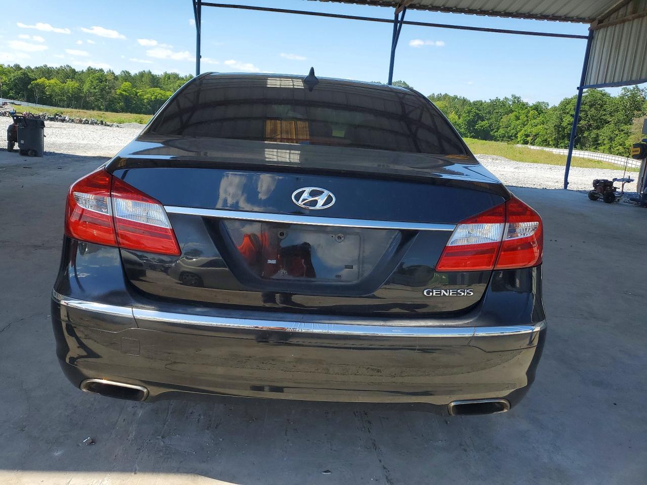 Hyundai Genesis 3.8l