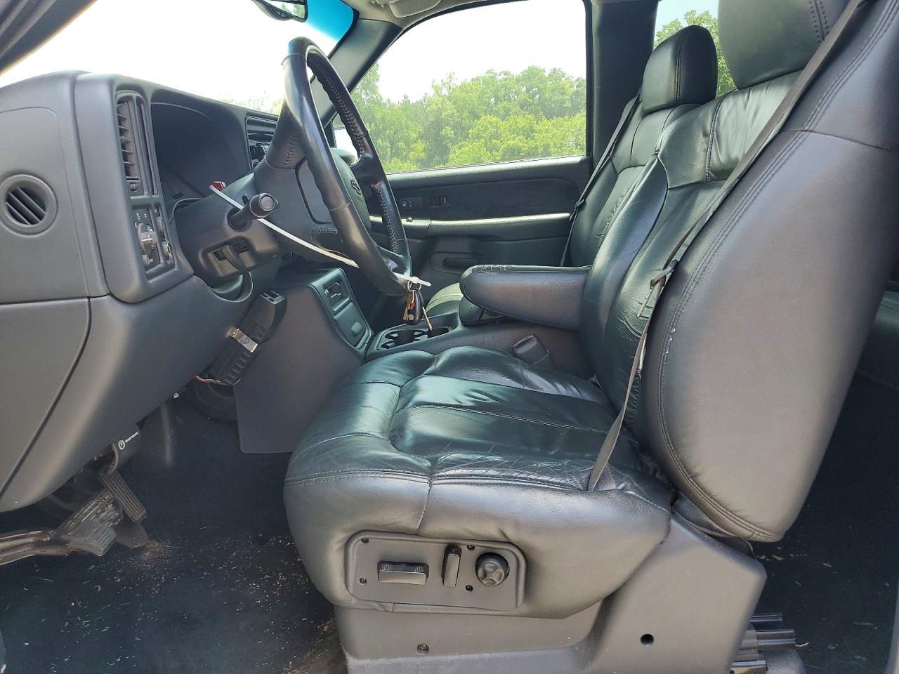 Chevrolet Silverado C1500