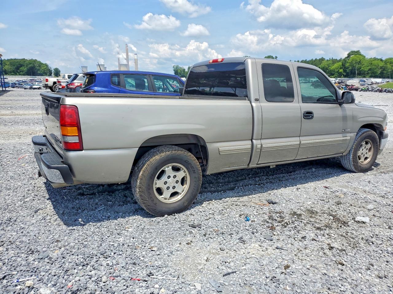 Chevrolet Silverado C1500