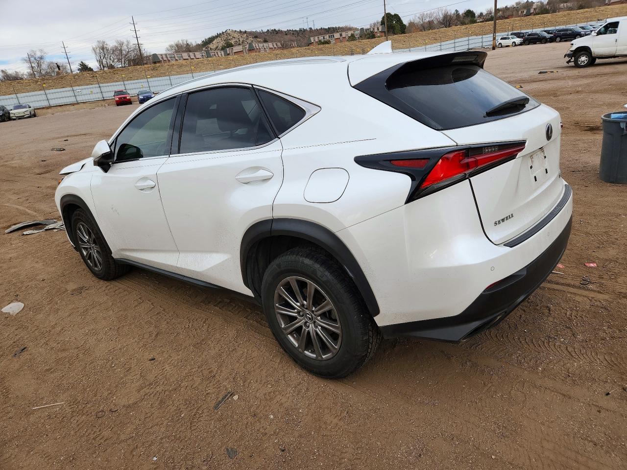 Lexus NX Base
